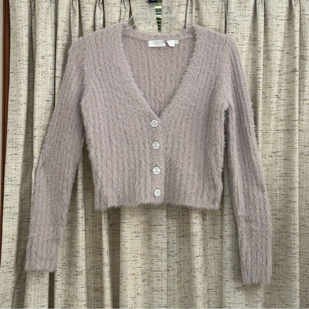 ASTR the Label Amanda V-Neck Fuzzy Cardigan - Medium